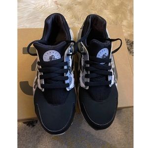 Youth/Women’s huaraches